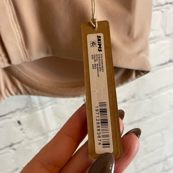 Skims Fits Everybody Strapless Bra-Clay Size 34DD NWT - Picture 8 of 13